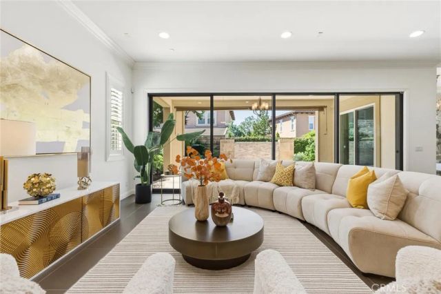 16 Dahlia, Lake Forest, CA 92630