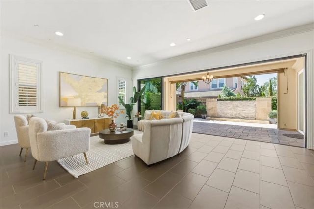 16 Dahlia, Lake Forest, CA 92630