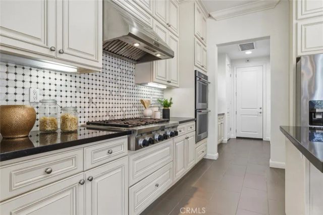 16 Dahlia, Lake Forest, CA 92630