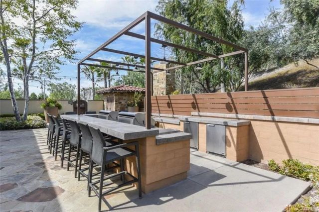 16 Dahlia, Lake Forest, CA 92630