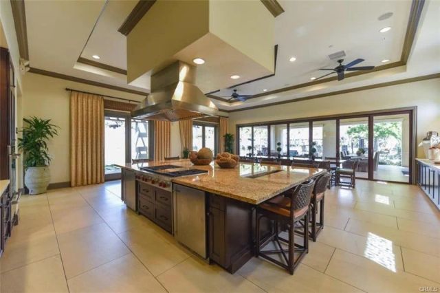 16 Dahlia, Lake Forest, CA 92630