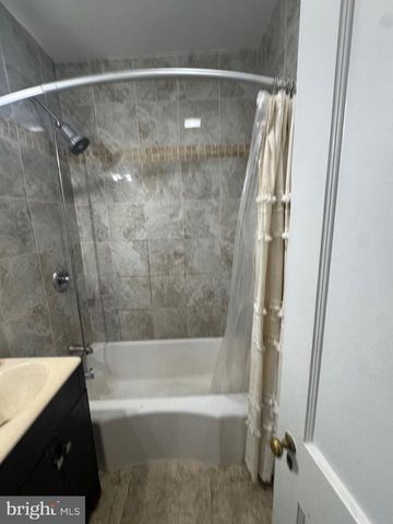 491 N LATHAM ST N, Alexandria, VA 22304