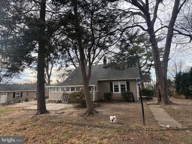 491 N LATHAM ST N, Alexandria, VA 22304