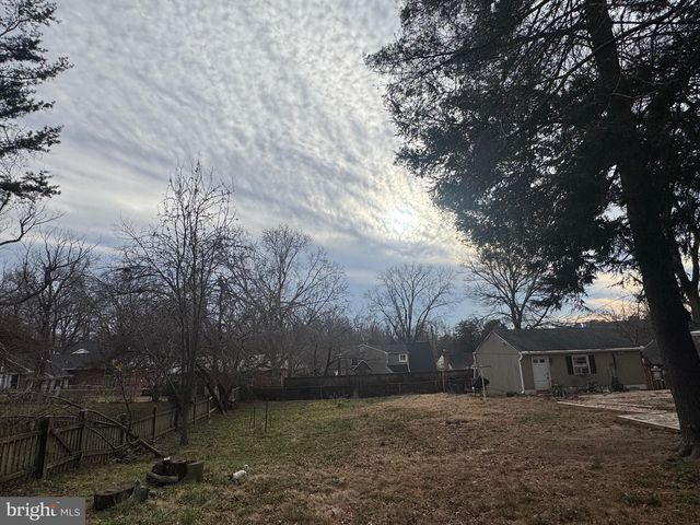 491 N LATHAM ST N, Alexandria, VA 22304