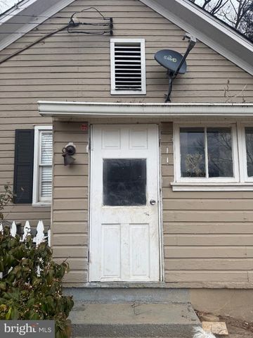 491 N LATHAM ST N, Alexandria, VA 22304