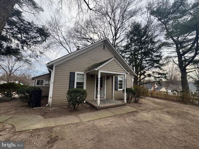 491 N LATHAM ST N, Alexandria, VA 22304