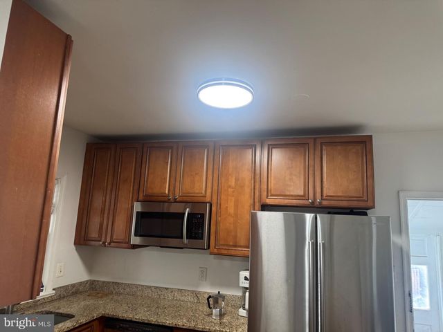 491 N LATHAM ST N, Alexandria, VA 22304