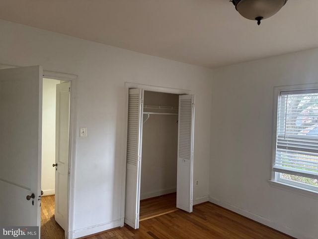 491 N LATHAM ST N, Alexandria, VA 22304