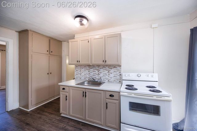 250 1st Street, Milan, MI 48160