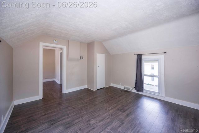 250 1st Street, Milan, MI 48160