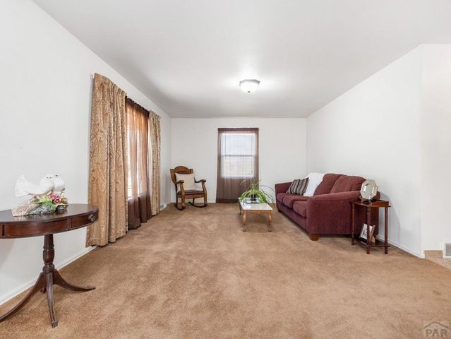 1040 28th Lane, Pueblo, CO 81006