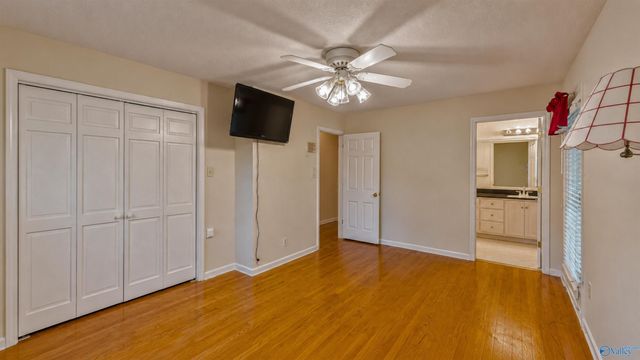 7101 Jones Valley Drive, Huntsville, AL 35802