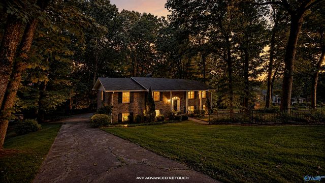 7101 Jones Valley Drive, Huntsville, AL 35802