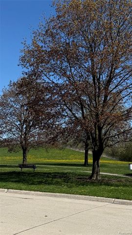 17009 Arlington Avenue, Allen Park, MI 48101