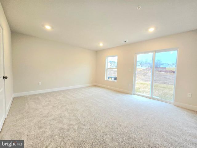 5516 ABERDEEN PL, White Plains, MD 20695