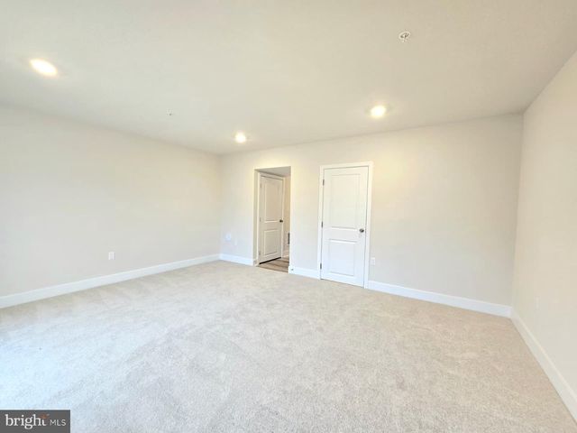 5516 ABERDEEN PL, White Plains, MD 20695