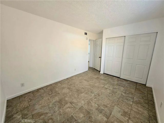 853 Douglas Court, Hemet, CA 92543