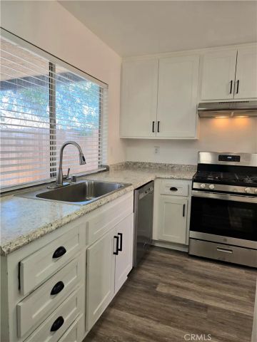853 Douglas Court, Hemet, CA 92543