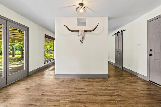 5146 Richardson Rd E, Livingston, TX 77351