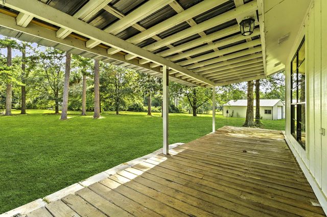 5146 Richardson Rd E, Livingston, TX 77351