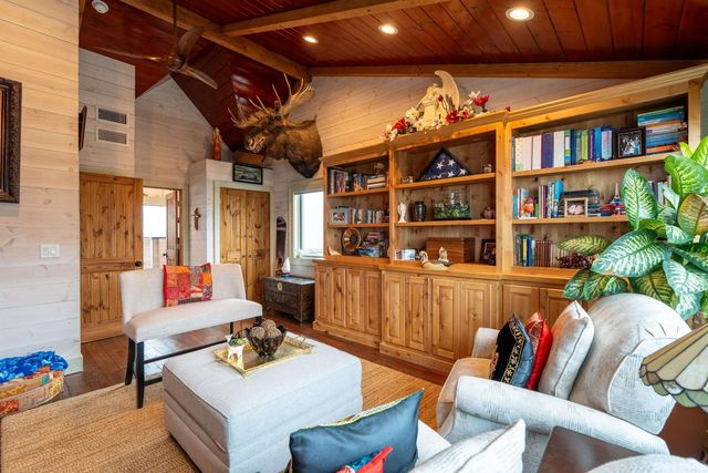 2501 Diamond Bluff Road, Quitman, AR 72131