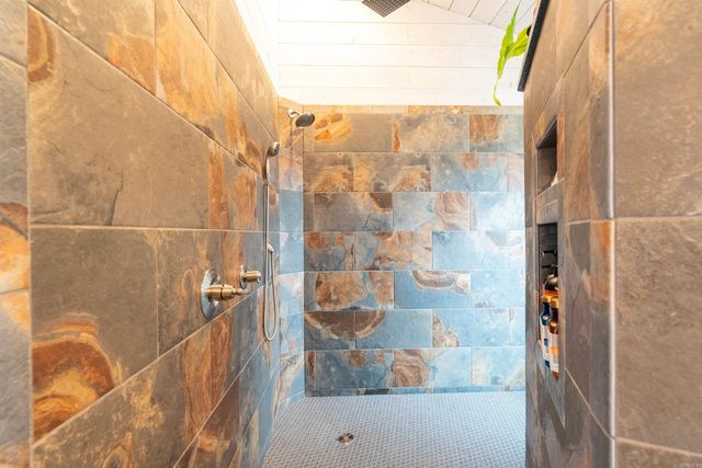 2501 Diamond Bluff Road, Quitman, AR 72131