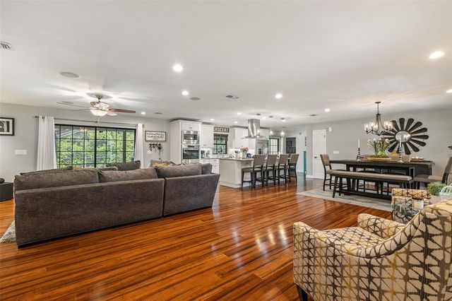 1999 SIR LANCELOT CIRCLE, St Cloud, FL 34772