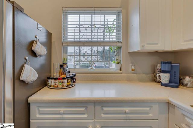 72 Ridgestone Circle, Mauldin, SC 29662