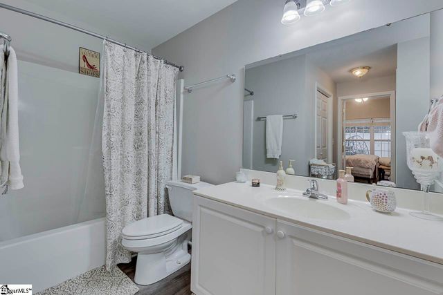 72 Ridgestone Circle, Mauldin, SC 29662