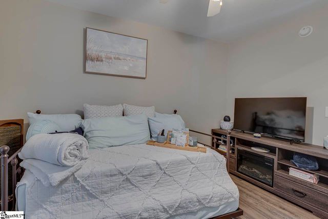 72 Ridgestone Circle, Mauldin, SC 29662