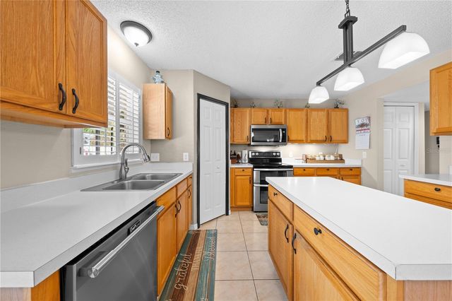 6114 WATERFIELD WAY, St Cloud, FL 34771