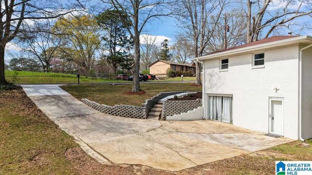 1307 PLATEAU DRIVE, Gardendale, AL 35071