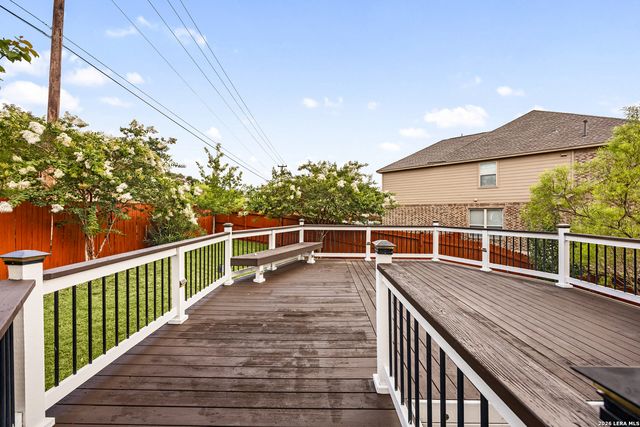 24727 Rising Hl, San Antonio, TX 78260