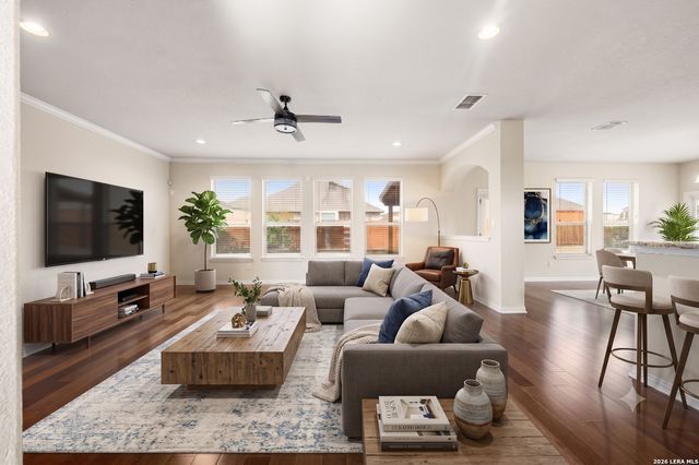 24727 Rising Hl, San Antonio, TX 78260