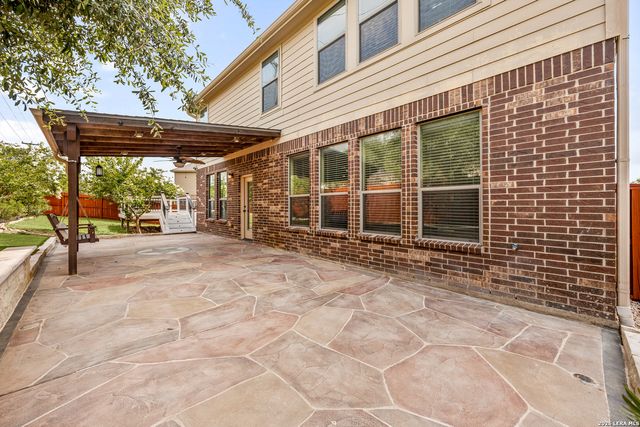 24727 Rising Hl, San Antonio, TX 78260