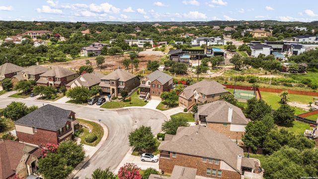 24727 Rising Hl, San Antonio, TX 78260