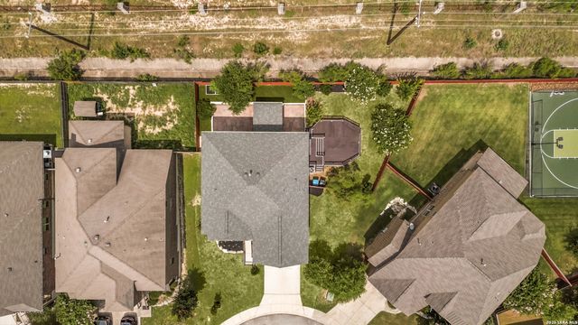 24727 Rising Hl, San Antonio, TX 78260