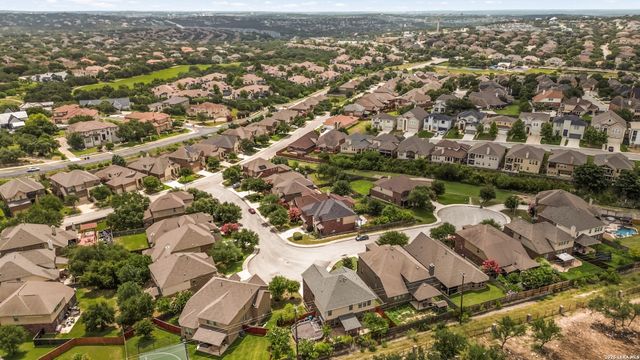 24727 Rising Hl, San Antonio, TX 78260