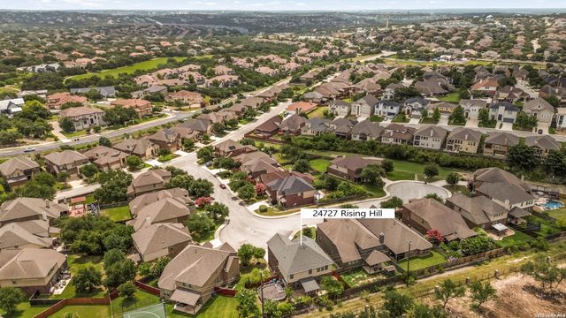 24727 Rising Hl, San Antonio, TX 78260