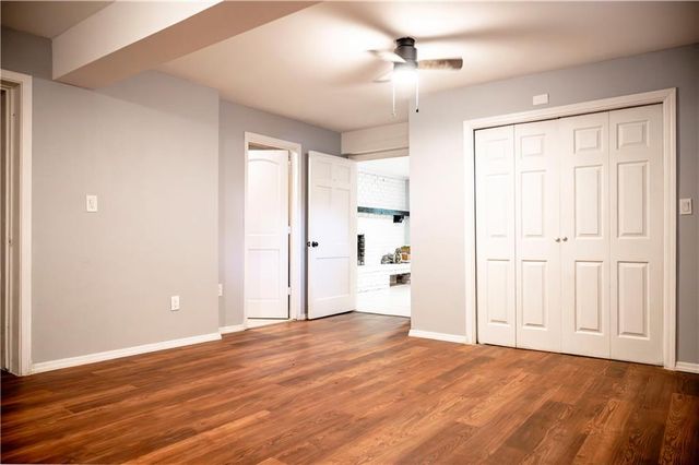 600 E Linwood Terrace, Independence, MO 64055