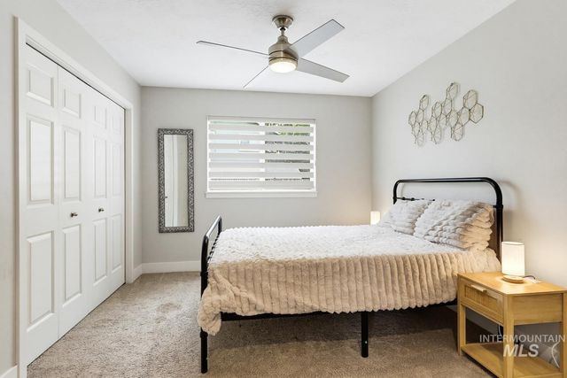 369 S Winthrop Way, Boise, ID 83709