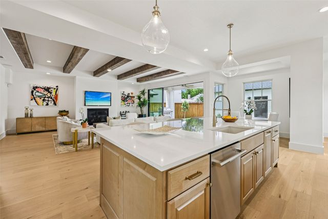 5457 Bonita Avenue, Dallas, TX 75206