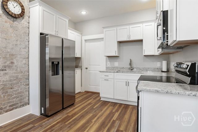 537 E Congress Street B Lower, Savannah, GA 31401