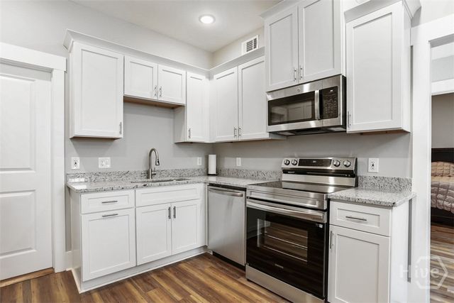 537 E Congress Street B Lower, Savannah, GA 31401