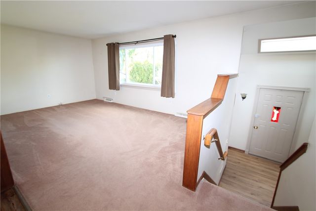 589 Clarkson Hamlin Tl Road, Clarkson, NY 14464