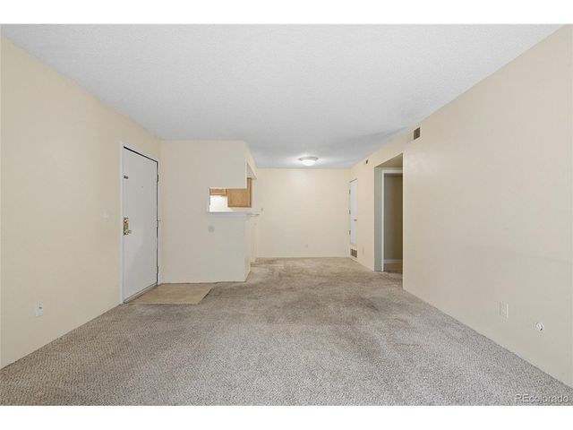 8335 Fairmount Dr 6-203, Denver, CO 80247