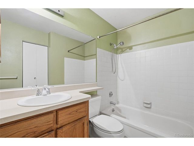 8335 Fairmount Dr 6-203, Denver, CO 80247