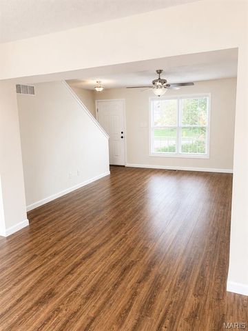 551 Donna Marie Drive 2022A, Wentzville, MO 63385