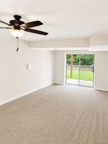 551 Donna Marie Drive 2022A, Wentzville, MO 63385