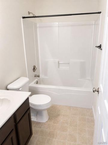 551 Donna Marie Drive 2022A, Wentzville, MO 63385